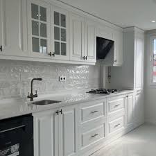 Yüksek sınıf ankastre mutfak ve tezgahlar